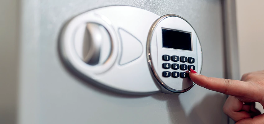 Jewelry Safe Cracking in San Mateo, California