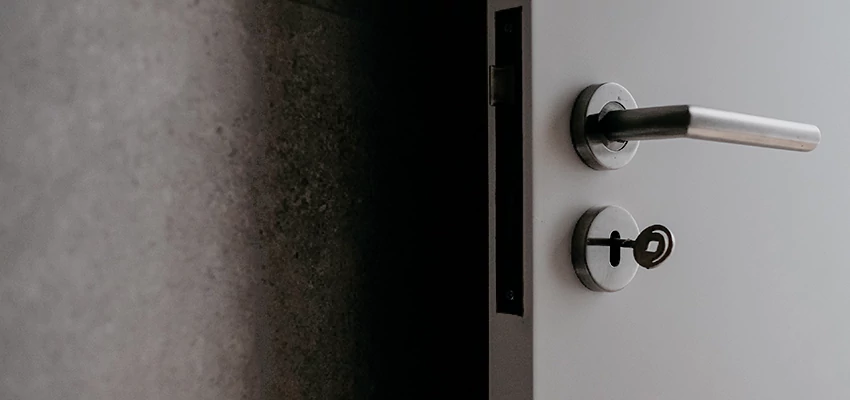 Front Door Handle Repair And Installation in San Mateo, CA